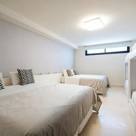 Appartement Readhostprofile Before Request! # Luxury 6-bedroom With Pool *