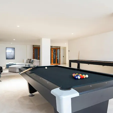 Readhostprofile Before Request! # Luxury 6-bedroom With Pool Finestrat