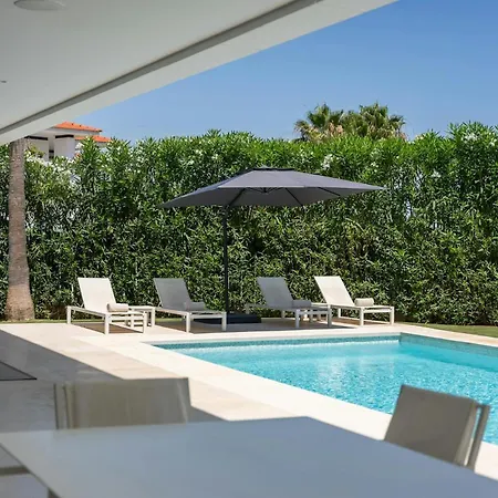 Readhostprofile Before Request! # Luxury 6-bedroom With Pool * Finestrat