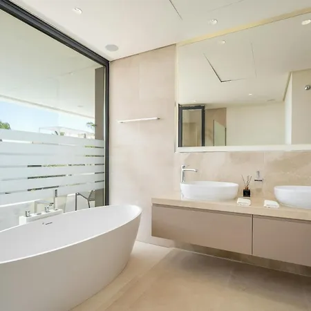 Readhostprofile Before Request! # Luxury 6-bedroom With Pool * Finestrat
